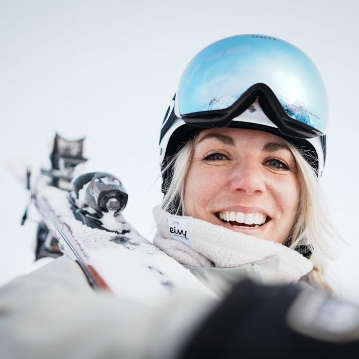 Portrait of Alex meditation instructor